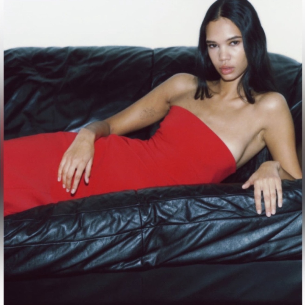 Zara Red Fitted Strapless Bodycon Midi Dress straight neckline Stretchy NWT - Picture 4 of 10